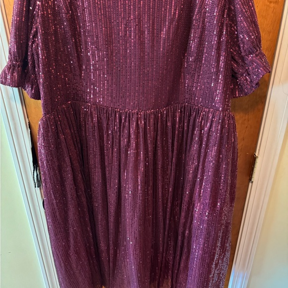 Ivy City Burgundy Sequin Dress Cocktail Holiday Party Formal - Picture 6 of 7